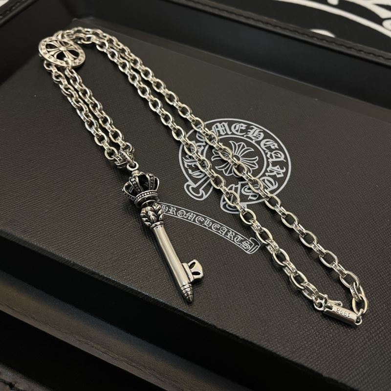 Ch*0me He**ts necklaces